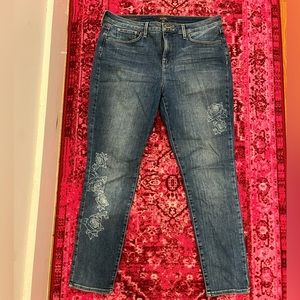 NYDJ Ami Skinny Jeans with white roses